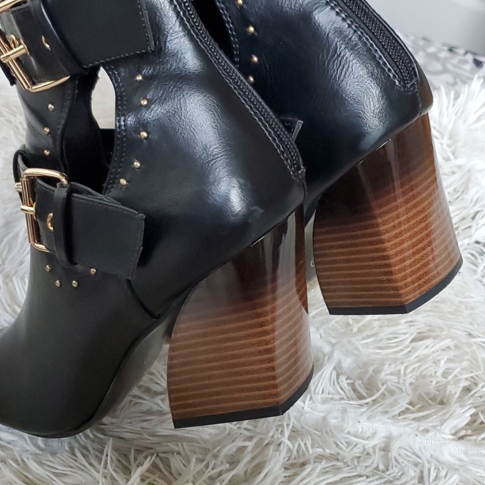 Ankle boots - Picture 4 of 6